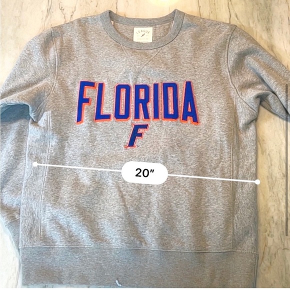 University of Florida Crewneck Sweatshirt (Adult Medium) - Picture 4 of 4